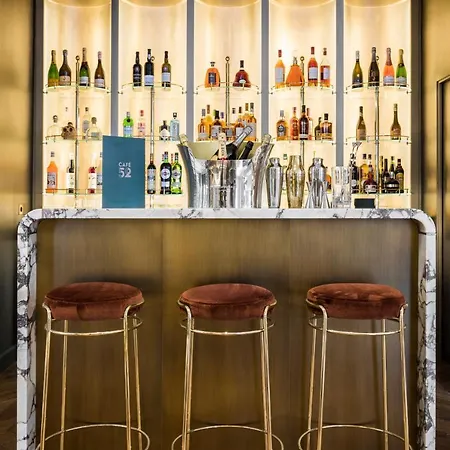 Отель Grand Париж