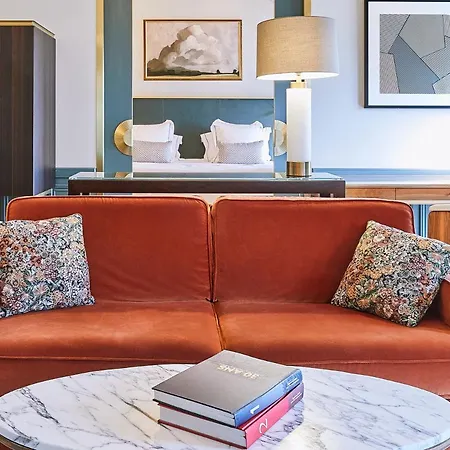 Grand מלון פריז