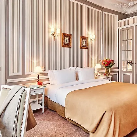 Grand מלון פריז