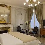 Grand 5*
