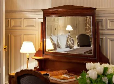 Hotel Grand