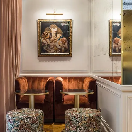 Grand 5* París